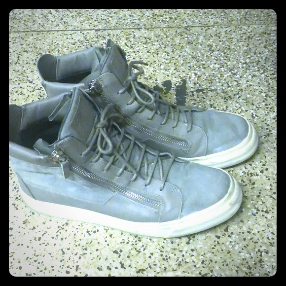 Giuseppe Zanotti Other - No longer needed